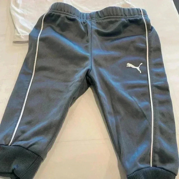 Puma T-shirt and sweats - Picture 2 of 7